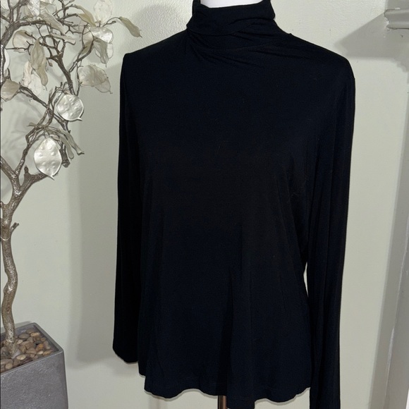 Chico's Classic Black Turtleneck Top - Picture 4 of 4